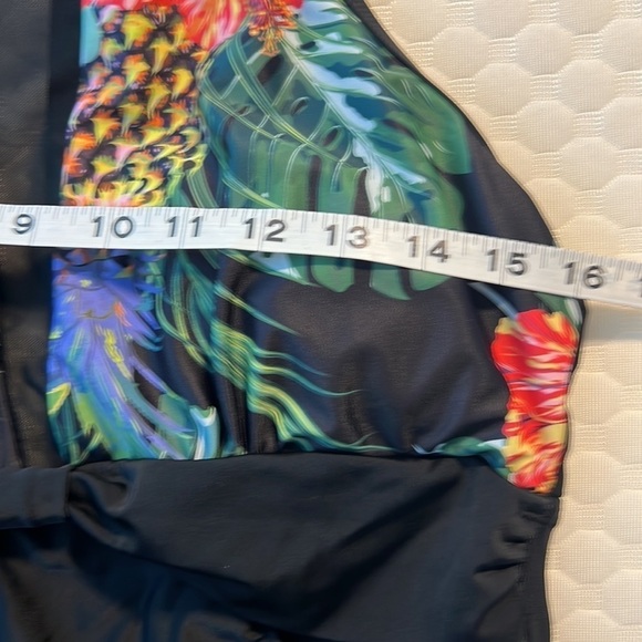 ⭐️🔥Gorgeous,Sexy,Printed Floral One Piece Swimwear Bathing Suit, Size XLarge - Picture 11 of 11